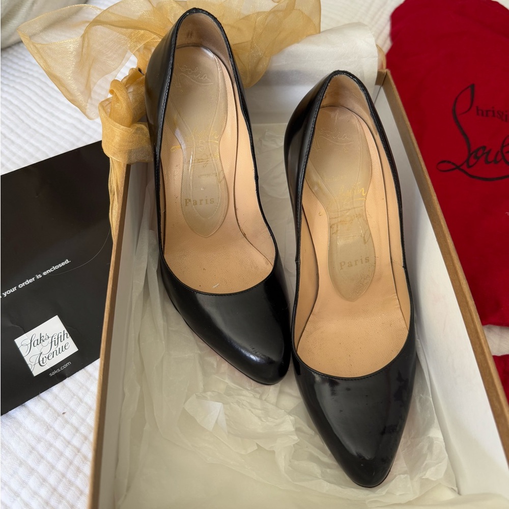 Christian Louboutin black Décoletté jazz calf heels